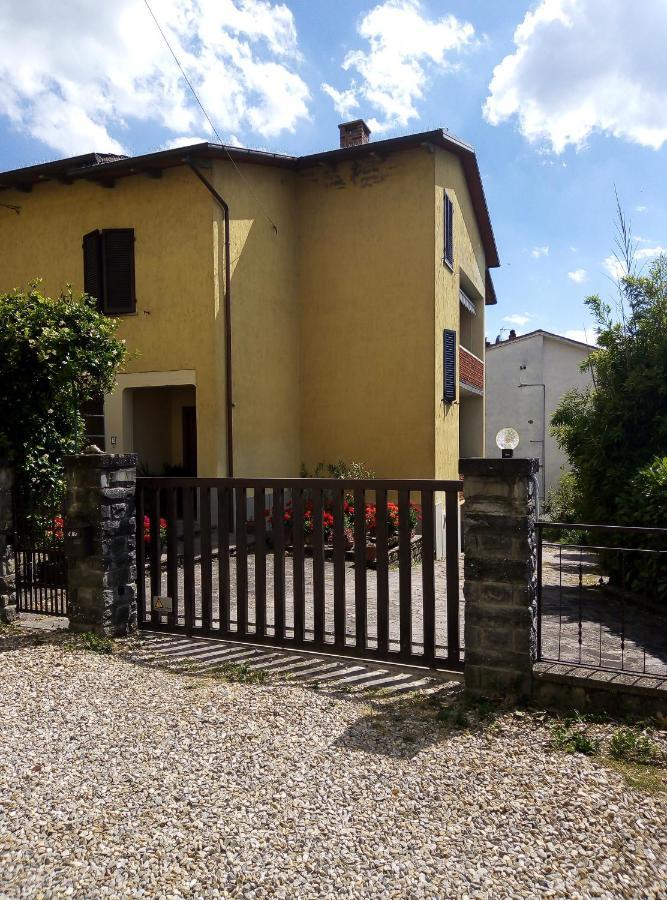 Casa Vacanze Dalla Nonna Apartamento Bibbiena Exterior foto
